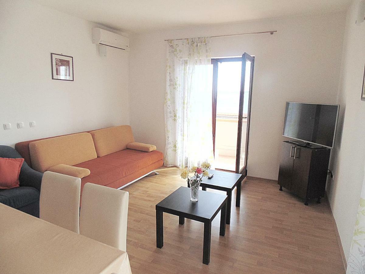 1 Bedroom Apartment 55 M2 Rtina Dış mekan fotoğraf